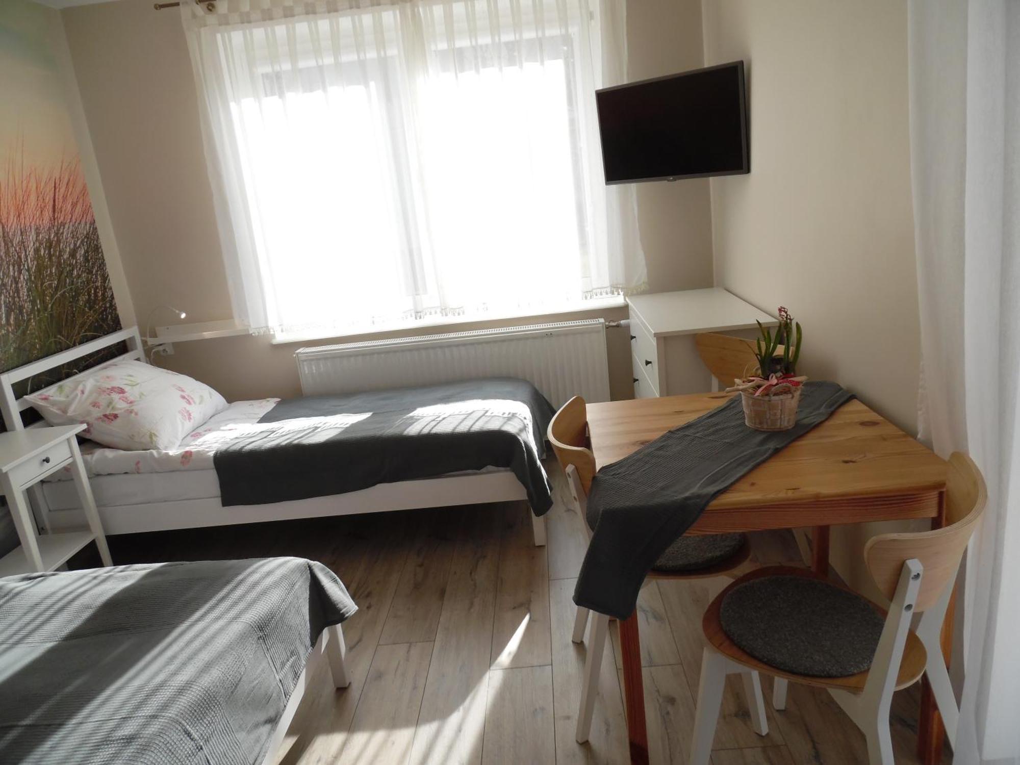 Hotel Helios à Dębki Extérieur photo