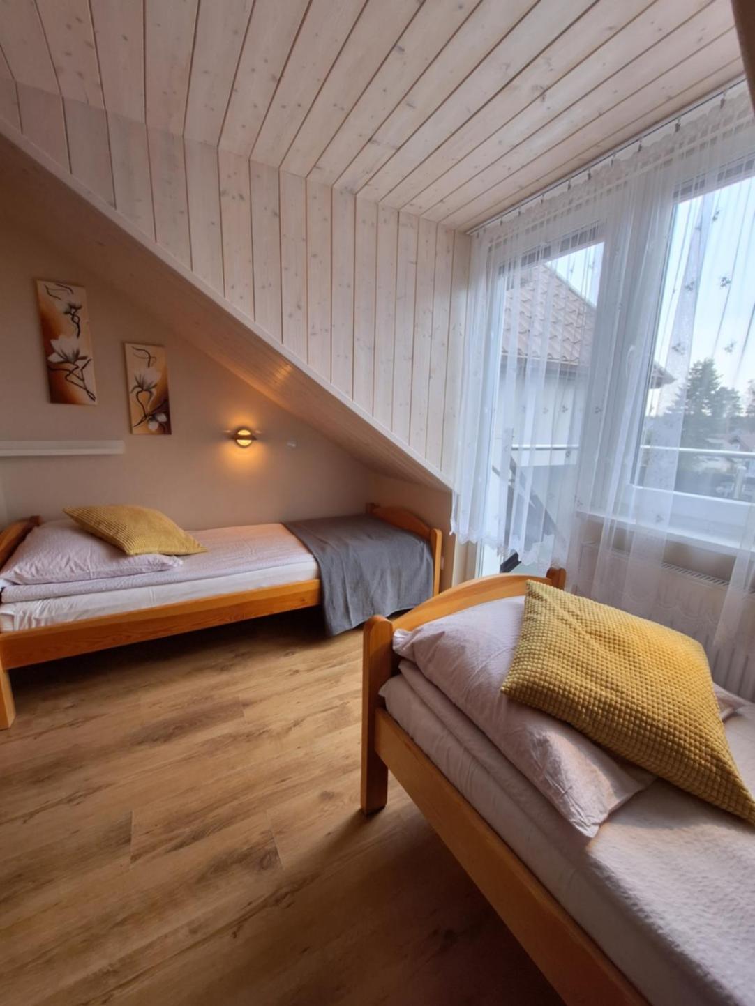 Hotel Helios à Dębki Extérieur photo