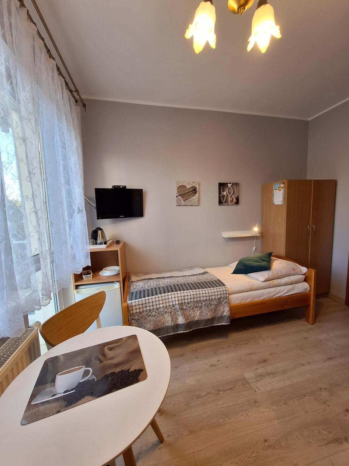 Hotel Helios à Dębki Extérieur photo